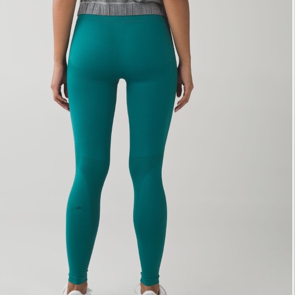 Lululemon Zone In Tight Forage Teal Green Size 4 Leggings - Picture 2 of 8